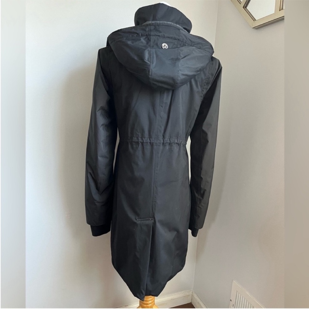 LULULEMON JACKET - Picture 3 of 15